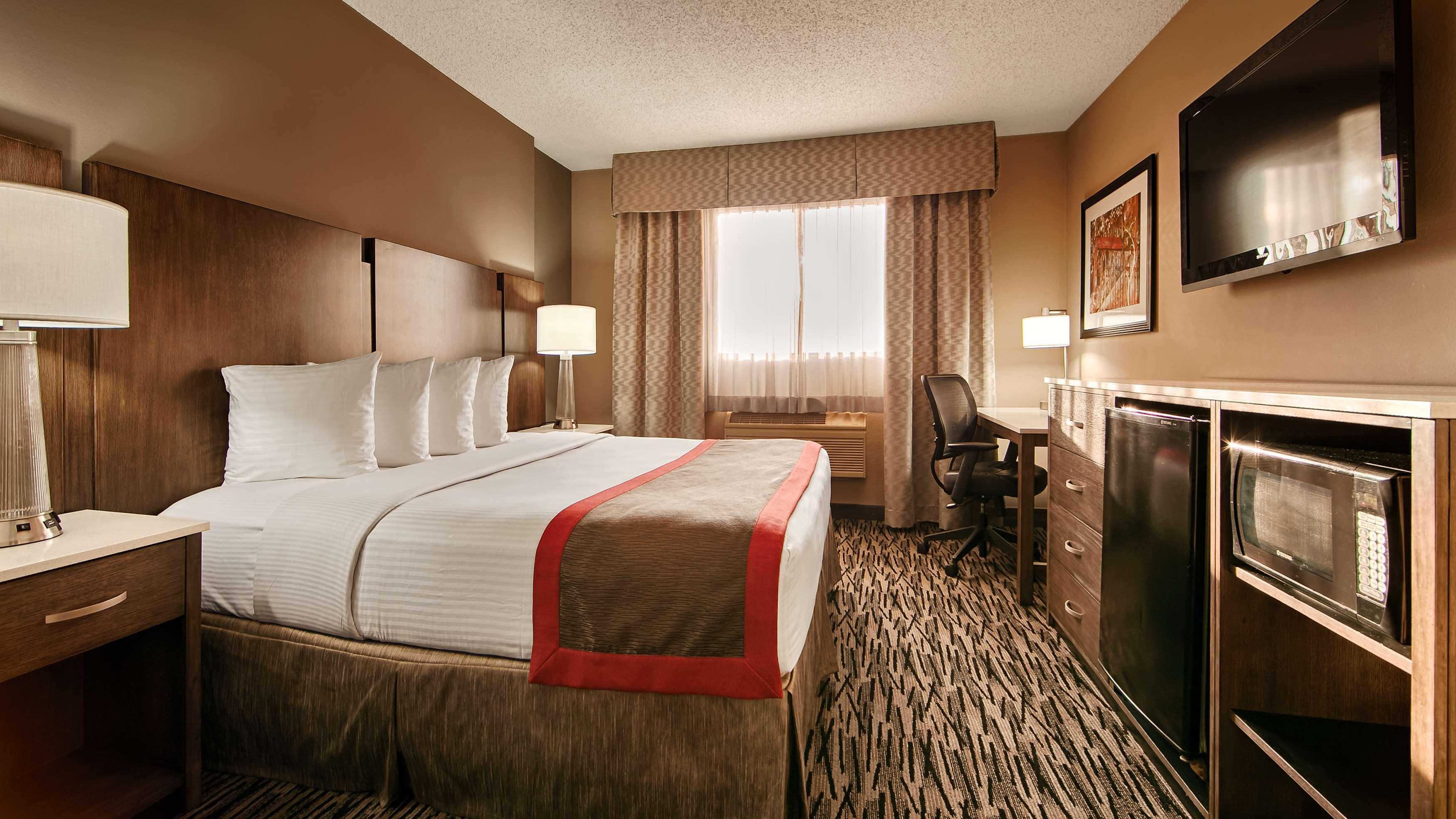 Best Western Los Alamitos Inn & Suites Exterior photo